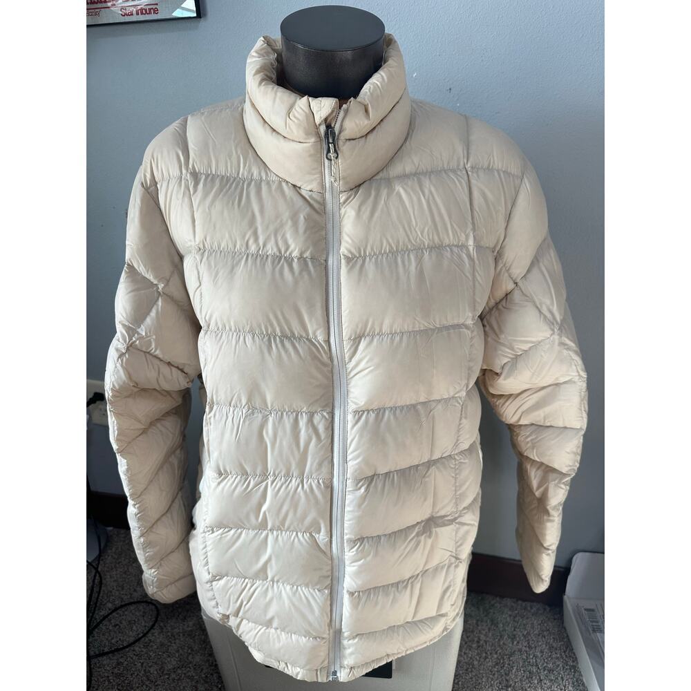 REI Women’s 2X Beige Puffer Jacket Full Zip